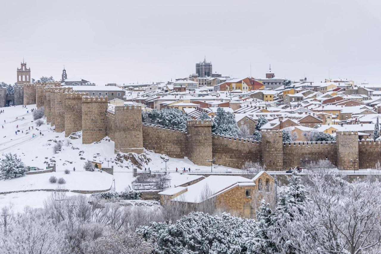 La Casa De La Luna Ávila Exteriér fotografie