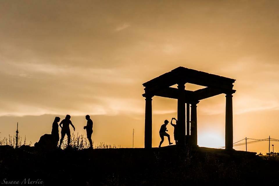 La Casa De La Luna Ávila Exteriér fotografie